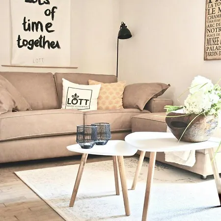 In Cahors Wine Region Near Lot River Semesterbostad