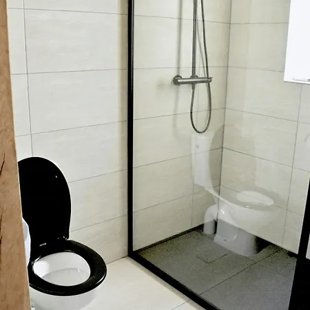 In Cahors Wine Region Near Lot River * Duravel