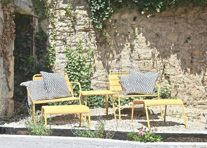 In Cahors Wine Region Near Lot River Tatil Evi Duravel