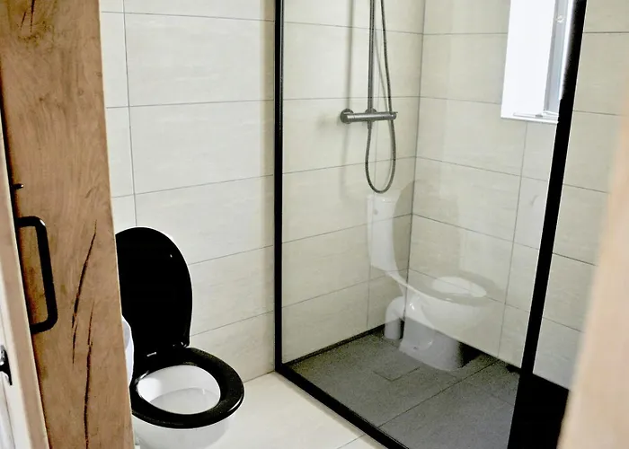 In Cahors Wine Region Near Lot River * Duravel